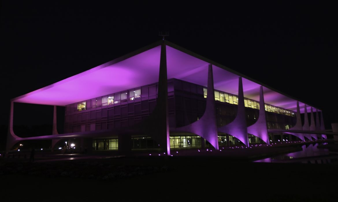 Outubro de 2026: confira as principais datas, feriados e efemérides