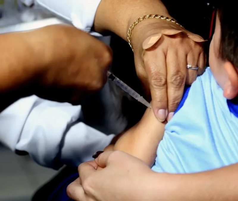 Araputanga suspende aulas após confirmação de casos de meningite
